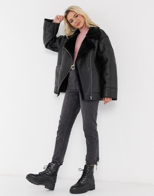 ASOS DESIGN – Czarna kurtka pilotka ze sztucznego kożuszka