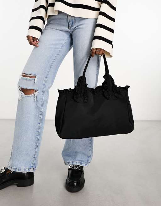 ASOS DESIGN – Czarna nylonowa torba typu tote z falbanką, 2 z 4