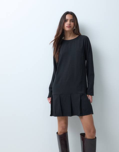 ASOS DESIGN – Czarna plisowana sukienka mini z długimi rękawami i obniżoną talią - view 1