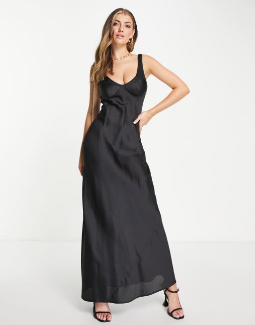 ASOS DESIGN – Czarna satynowa sukienka maxi na ramiączkach