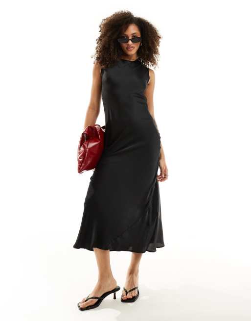 ASOS DESIGN – Czarna satynowa sukienka midi