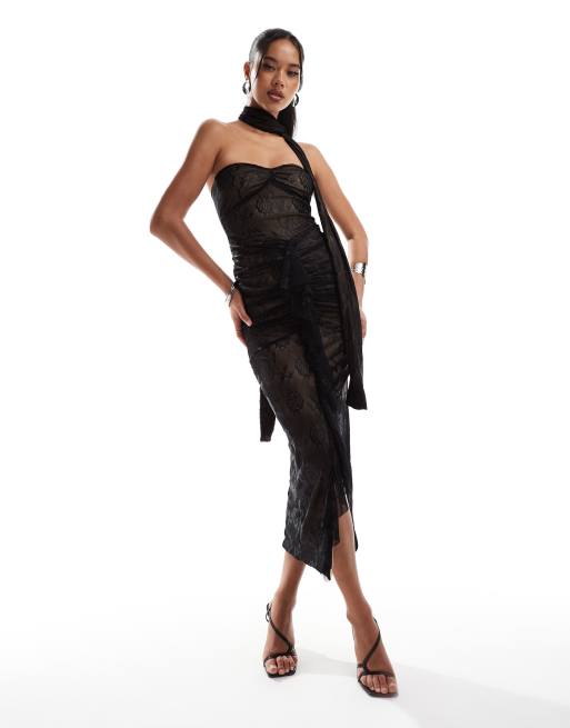 ASOS DESIGN – Czarna siateczkowa sukienka maxi z marszczeniem i falbanką w żakardowy wzór