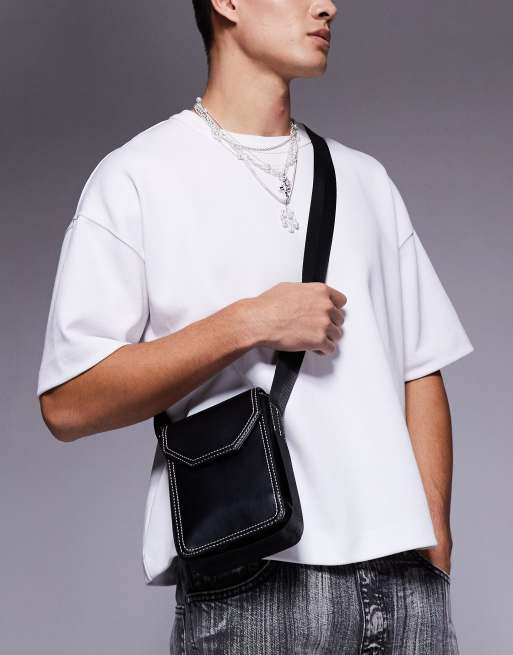 ASOS DESIGN – Czarna torebka crossbody ze sztucznej skóry z kontrastowymi szwami