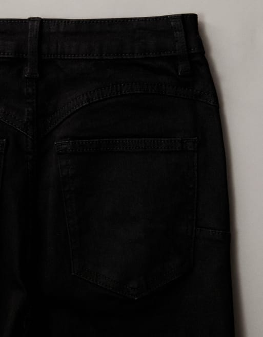 ASOS DESIGN – Czarne bardzo elastyczne jeansy z rozszerzanymi nogawkami, 7 z 7