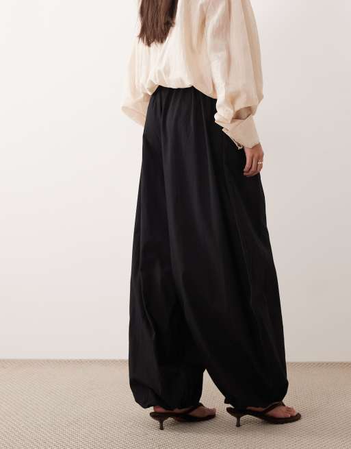 ASOS DESIGN – Czarne bawełniane spodnie z balonowymi nogawkami, 3 z 5