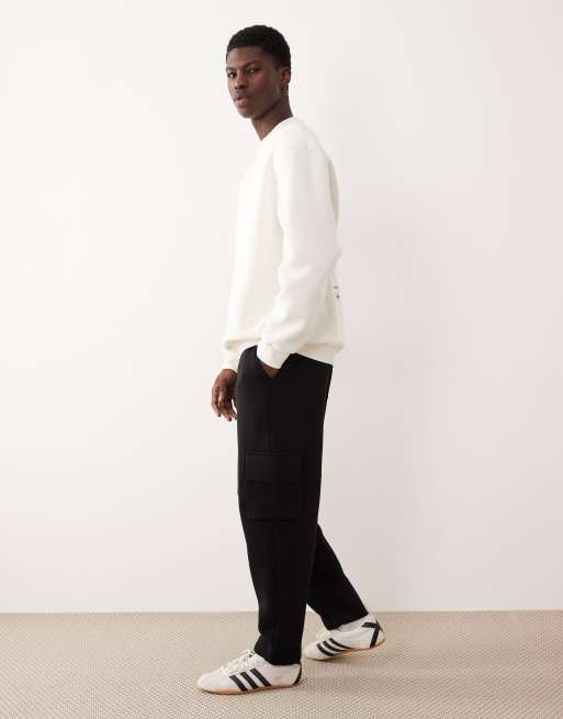 ASOS DESIGN – Czarne bojówkowe joggersy ze zwężanymi nogawkami, 3 z 5