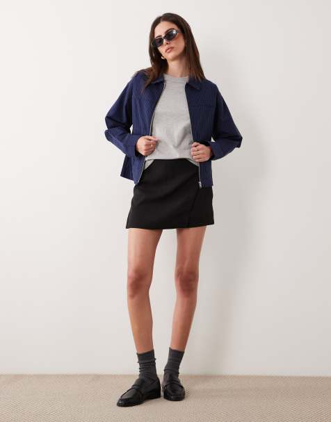 ASOS DESIGN – Czarne dopasowane spódnicospodnie kopertowe mini - view 1