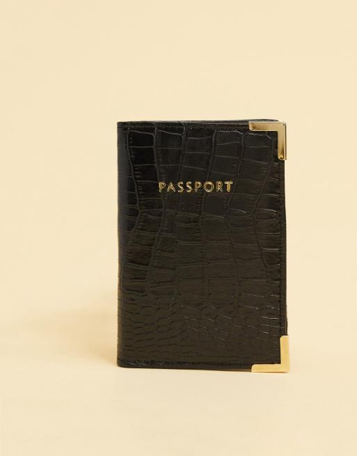 ASOS DESIGN – Czarne etui na paszport ze wzorem skóry krokodyla