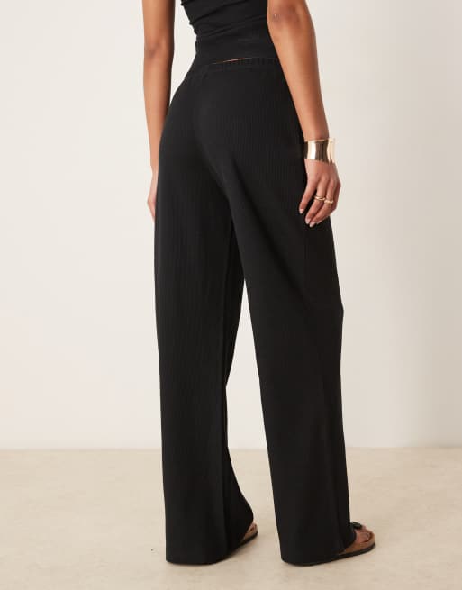 ASOS DESIGN – Czarne fakturowane spodnie z szerokimi nogawkami, 4 z 5