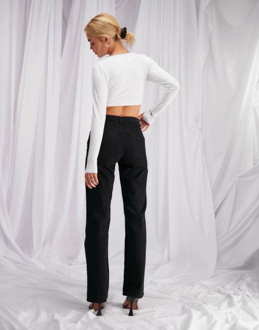ASOS DESIGN – Czarne jeansy o prostym kroju ze średnim stanem, 3 z 4