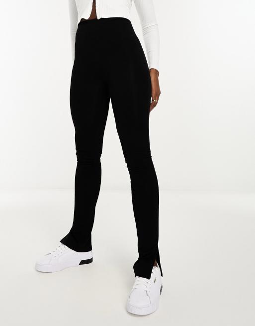 ASOS DESIGN Petite – Czarne legginsy z rozcięciami u dołu nogawek