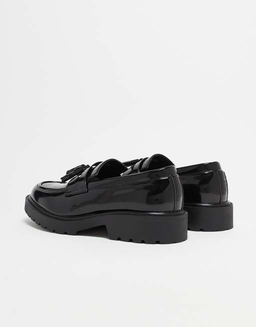 ASOS DESIGN – Czarne loafersy z imitacji skóry z frędzlami, 4 z 5