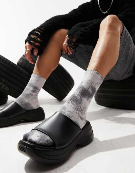ASOS DESIGN – Czarne sandały na grubej podeszwie - view 1
