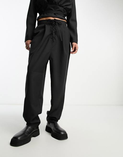 ASOS DESIGN – Czarne spodnie garniturowe oversize o balonowym kroju z wiązaniem, 5 z 5