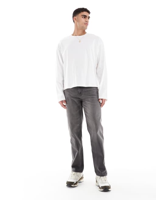 ASOS DESIGN – Czarne sprane jeansy o prostym kroju z brązowym przebarwieniem w stylu vintage 