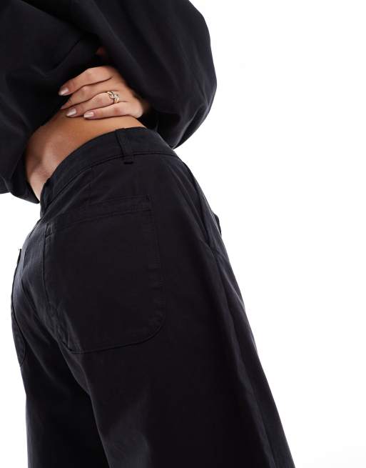 ASOS DESIGN – Czarne sprane spodnie premium o łukowatym kroju nogawki, 3 z 4