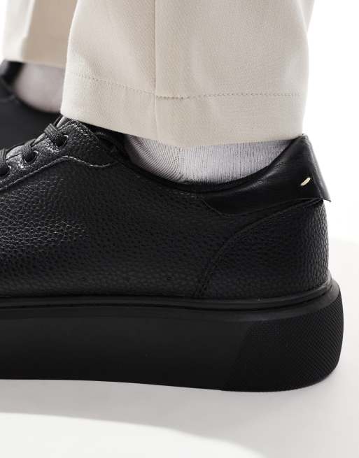 ASOS DESIGN – Czarne sznurowane buty sportowe na grubej podeszwie, 2 z 5