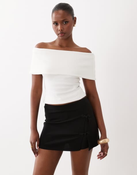 ASOS DESIGN – Czarne trapezowe spódnicospodnie mini z krepy w stylu scuba zapinane na pętelki, część zestawu - view 1