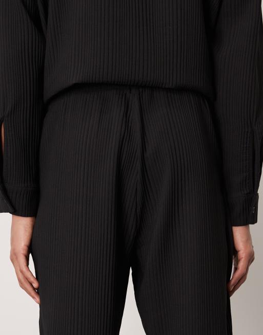 ASOS DESIGN – Czarne zwężane plisowane spodnie, część zestawu, 5 z 5