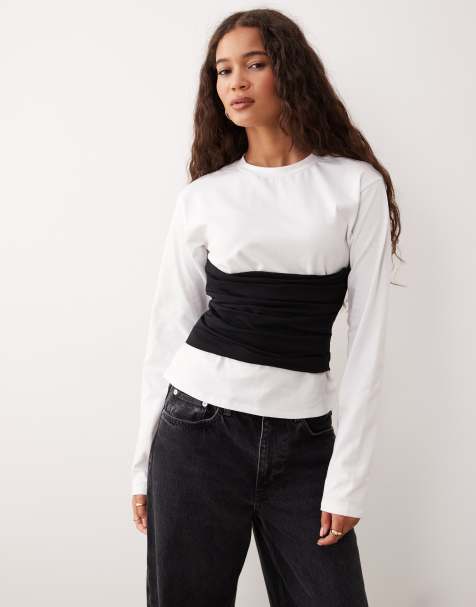 ASOS DESIGN – Czarno-biała dopasowana koszulka z długimi rękawami i ozdobną talią - view 1