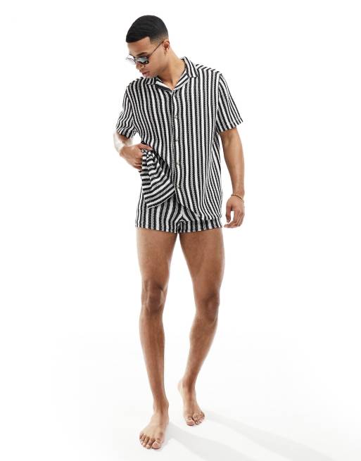 ASOS DESIGN – Czarno-białe szydełkowane kąpielówki w paski, 2 z 4