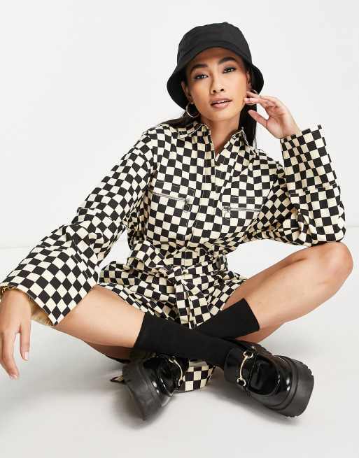ASOS DESIGN – Czarno-biały krótki kombinezon z diagonalu w szachownicę , 3 z 4