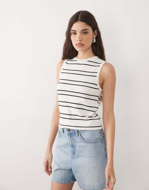 ASOS DESIGN – Czarno-biały zestaw w paski z dzianiny o delikatnym splocie: top bez rękawów i kardigan, 3 z 3
