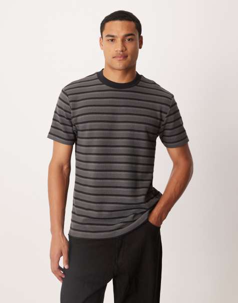 ASOS DESIGN – Czarno-szary T-shirt w paski - view 1