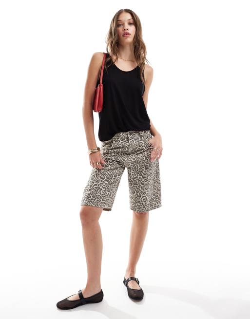 ASOS DESIGN – Czarny drapowany podkoszulek z miękkiego materiału, 2 z 4