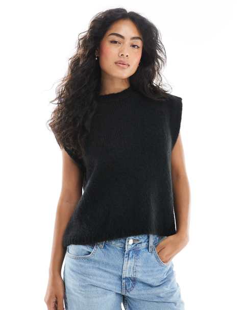 ASOS DESIGN knitted boxy shoulder detail tank top in black
