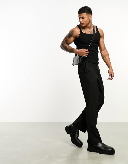 ASOS DESIGN – Czarny krótki prążkowany podkoszulek z dekoltem karo, 3 z 4