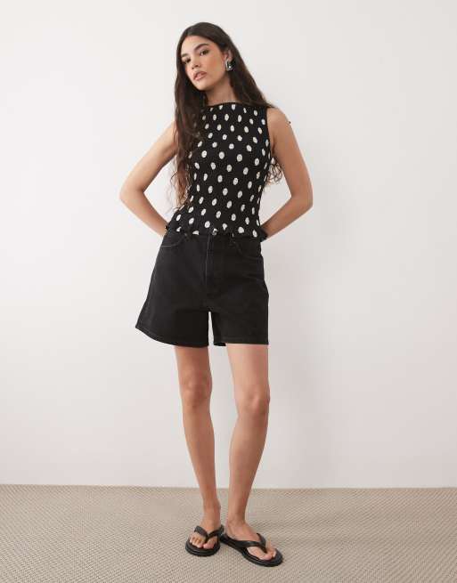 ASOS DESIGN – Czarny marszczony top bez rękawów ze wzorem w groszki, 3 z 4