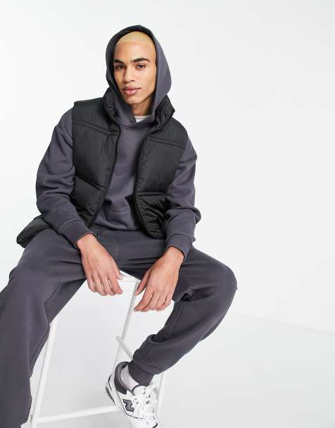 ASOS DESIGN – Czarny ocieplany bezrękawnik - view 1