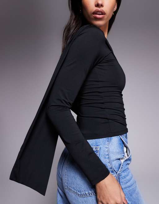 ASOS DESIGN – Czarny opinający top z długimi rękawami i drapowaniem, 3 z 4