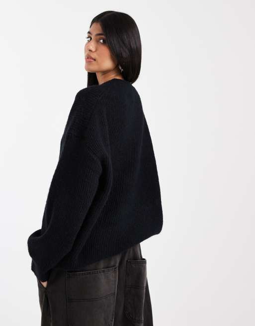 ASOS DESIGN – Czarny prążkowany sweter oversize z okrągłym dekoltem o kroju typu kokon, 4 z 4