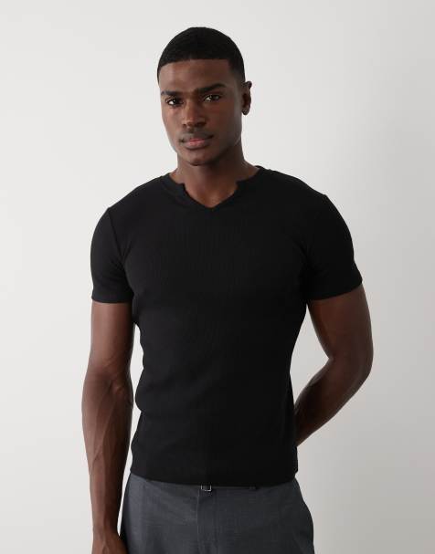 ASOS DESIGN – Czarny prążkowany T-shirt o kroju podkreślającym sylwetkę z wycięciem w dekolcie - view 1