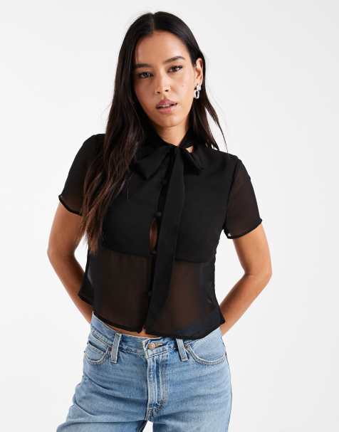 ASOS DESIGN – Czarny prześwitujący top z wiązaniem przy szyi i zapięciem na guziki z przodu - view 1