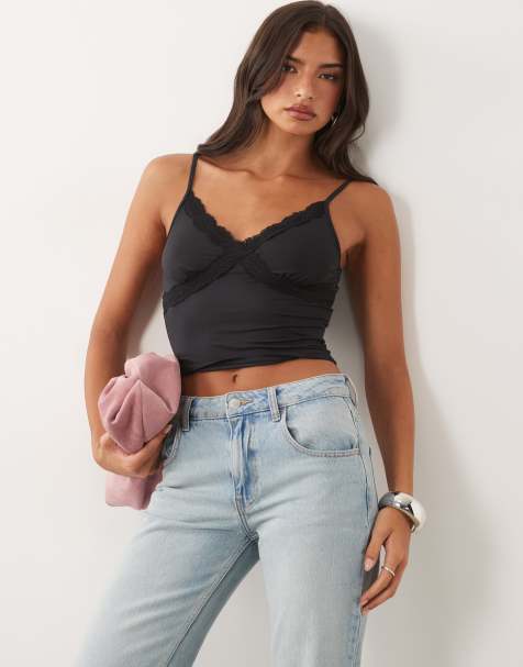 ASOS DESIGN – Czarny przylegający top na ramiączkach z koronkowym wykończeniem - view 1