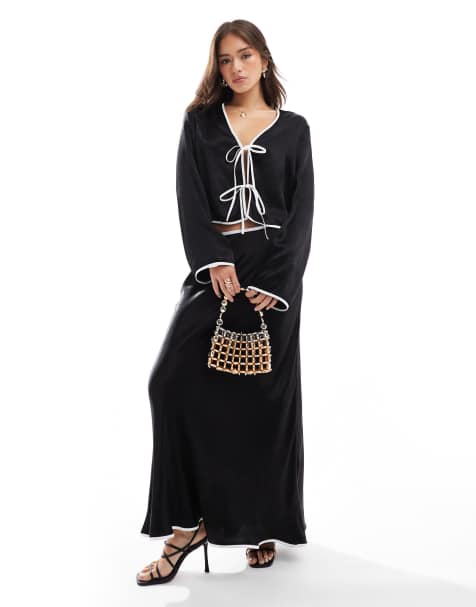ASOS DESIGN – Czarny satynowy zestaw: bluzka z kontrastowym wiązaniem i spódnica maxi - view 1