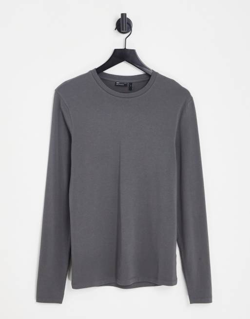 ASOS DESIGN – Czarny sprany T-shirt z długimi rękawami o kroju podkreślającym sylwetkę z okrągłym dekoltem