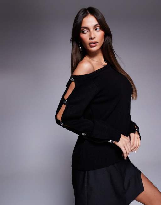 ASOS DESIGN – Czarny sweter z odsłoniętym ramieniem i metalowymi guzikami na rękawach