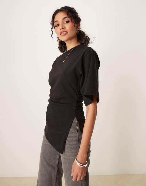 ASOS DESIGN – Czarny T-shirt o asymetrycznym kroju z wcięciem w talii - view 1