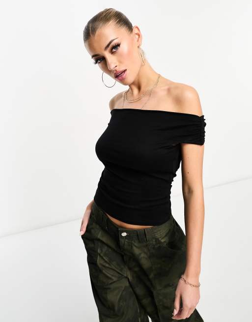 ASOS DESIGN – Czarny top z dekoltem bardot i krótkimi rękawami