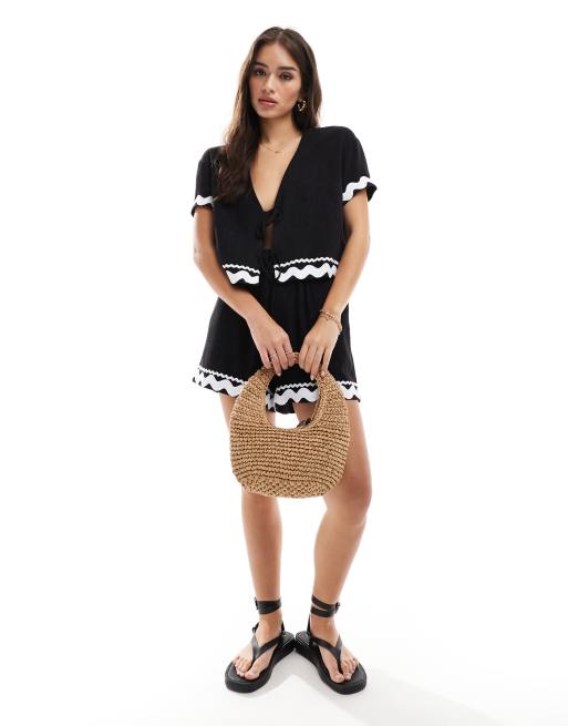 ASOS DESIGN – Czarny top z wiązaniem z przodu i wykończeniem w zygzaki, część zestawu