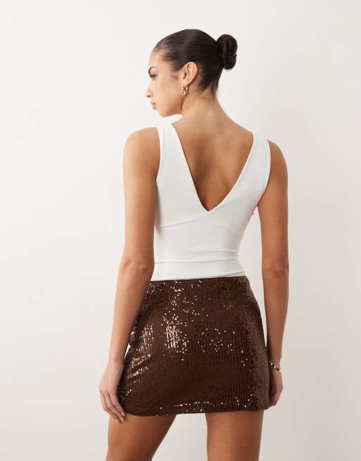 ASOS DESIGN – Czekoladowa cekinowa spódnica mini z wiązaniem z boku, 5 z 5
