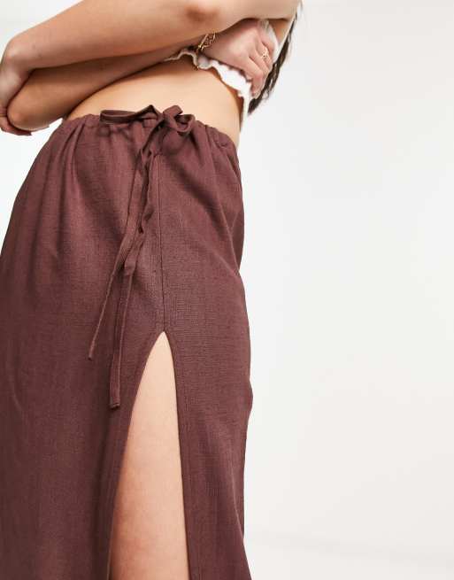 ASOS DESIGN – Czekoladowa lniana spódnica maxi z rozcięciem, 3 z 4