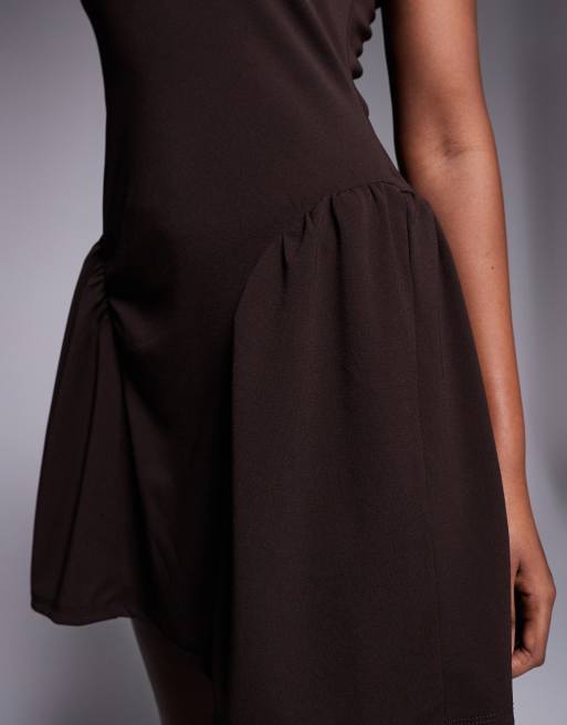 ASOS DESIGN – Czekoladowa sukienka mini bez rękawów z obniżonym stanem, 4 z 4
