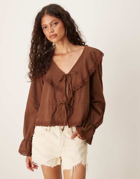 ASOS DESIGN – Czekoladowa wiązana z przodu bawełniana bluzka z falbankami w stylu boho - view 1