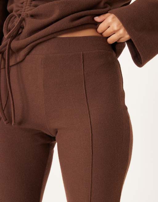 ASOS DESIGN – Czekoladowe bardzo miękkie dzwony, część zestawu, 5 z 5