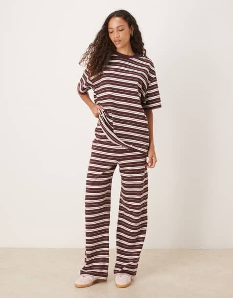 ASOS DESIGN – Czekoladowo-kremowy fakturowany zestaw w paski - view 1